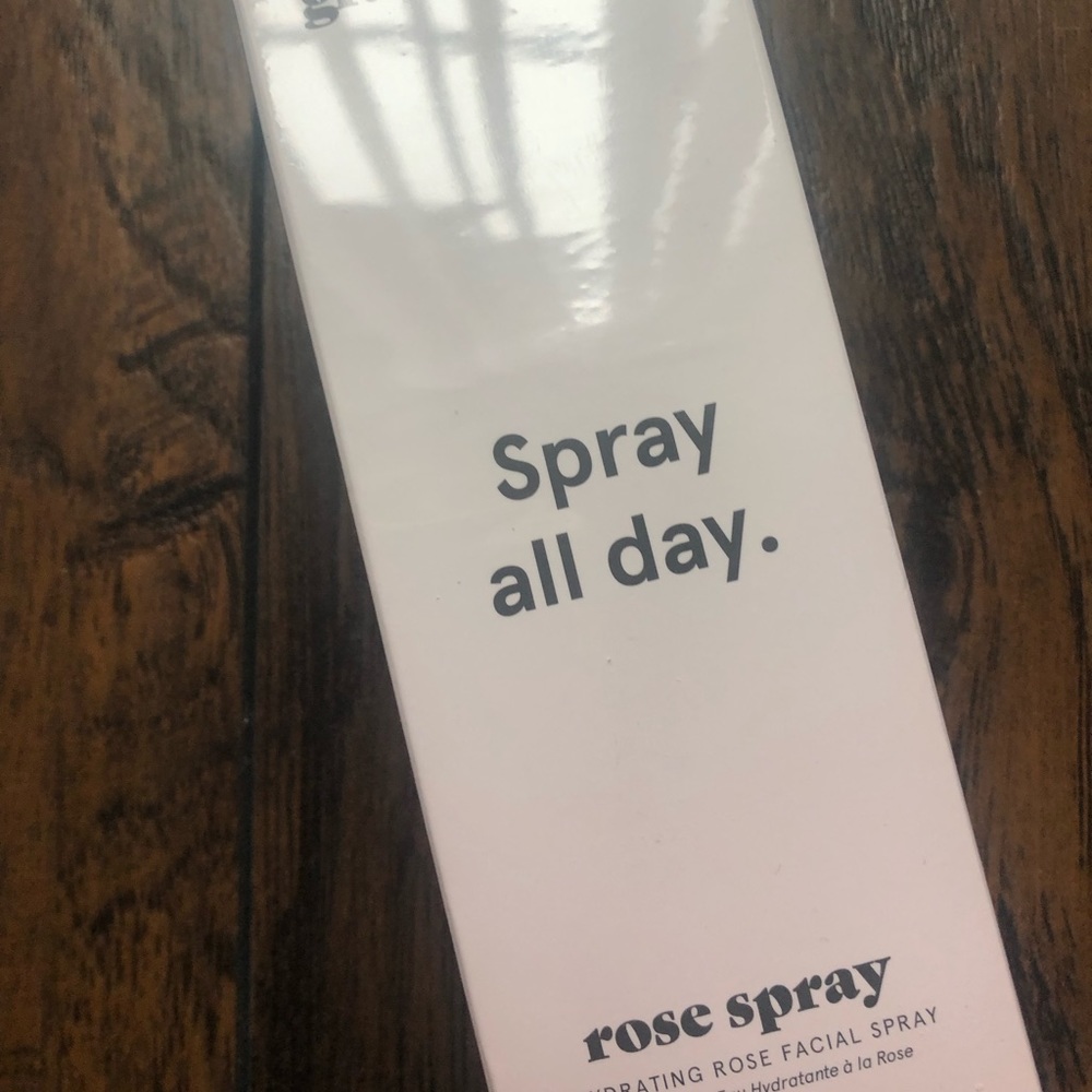 Grace & Stella Hydrating Rose facial spray